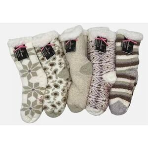 Cuddl duds 5 pack Ivory white Holiday socks NWT in BAG